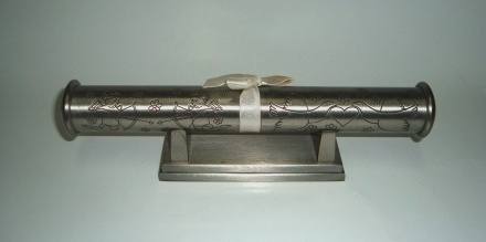 Pewter Scroll Holder